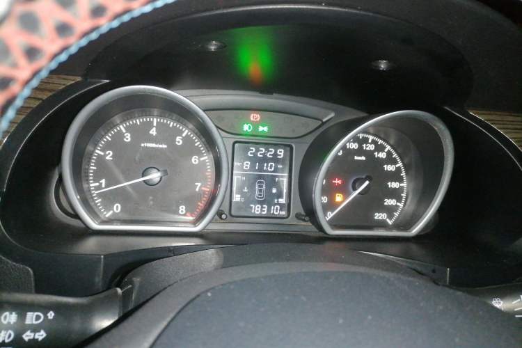 Used Zotye T600 2016 1.5T Manual Elite Edition Instrument Cluster