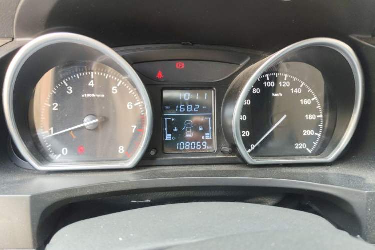 Used Zotye T600 2016 1.5T Manual Luxury Edition Instrument Cluster
