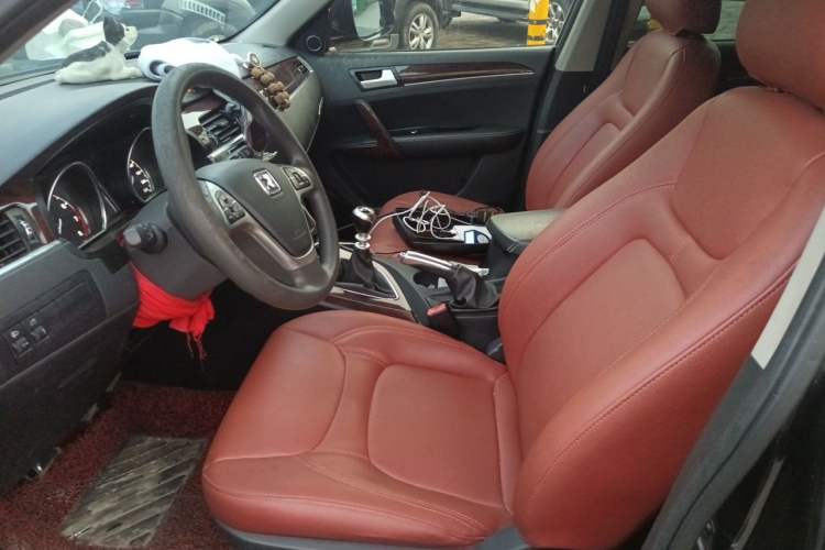 Used Zotye T600 2016 1.5T Manual Elite Edition Left Front Seat