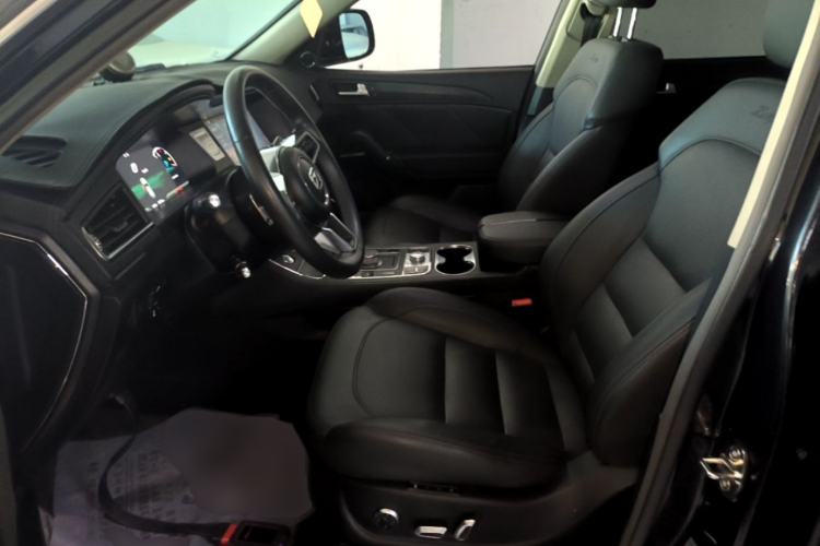 Used Zotye T600 2016 Sport Edition 2.0T DCT Prestige Model Left Front Seat