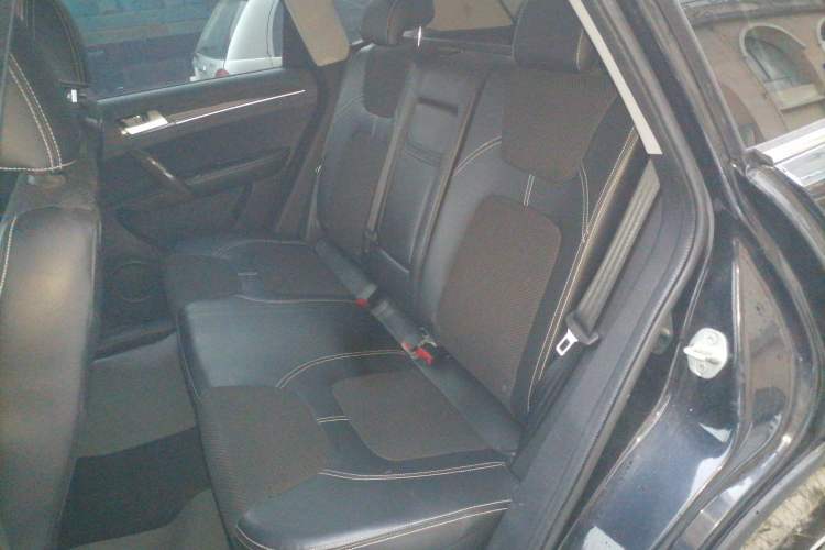 Used Zotye T600 2016 1.5T Manual Elite Edition Left Rear Seat