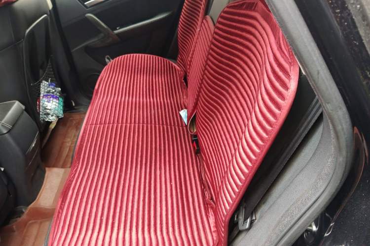 Used Zotye T600 2016 1.5T Manual Luxury Model Left Rear Seat