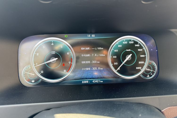 Used Zotye T600 2016 Sport Edition 1.5T Manual Prestige Model Odometer Close Up