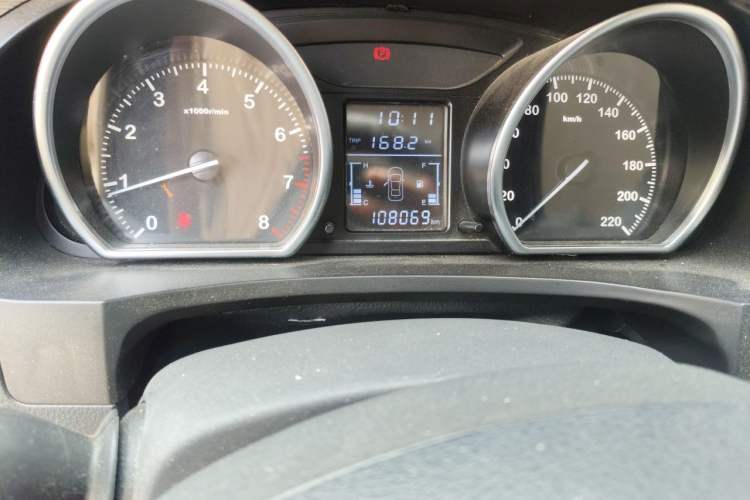 Used Zotye T600 2016 1.5T Manual Luxury Edition Odometer Close Up