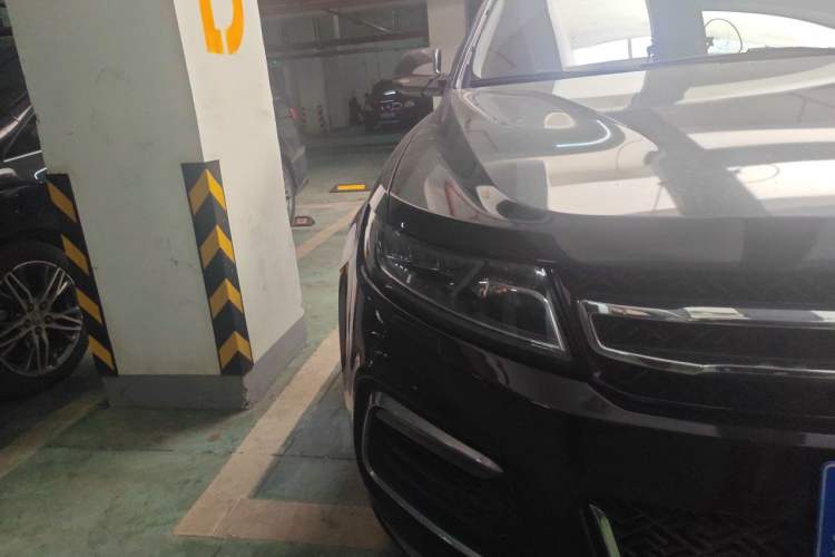 Used Zotye T600 2016 2.0T DCT Prestige Edition Right Front Headlight