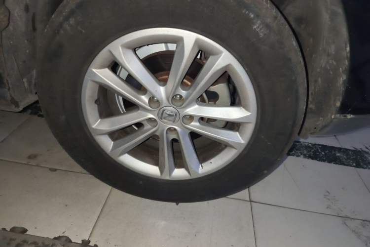 Used Zotye T600 2016 1.5T Manual Luxury Edition Right Front Wheel Hub