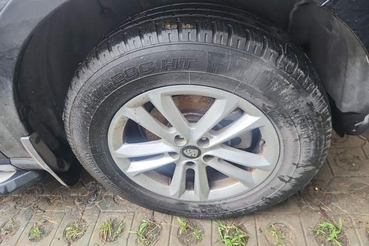 Used Zotye T600 2016 1.5T Manual Luxury Edition Right Front Wheel Hub