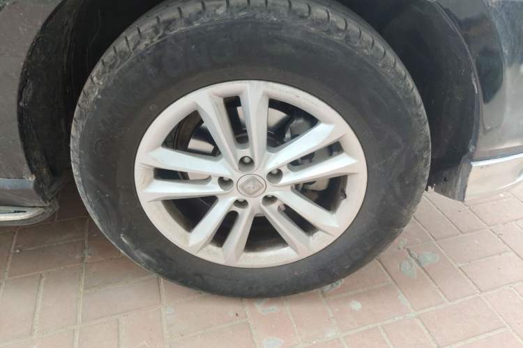 Used Zotye T600 2016 1.5T Manual Luxury Edition Right Front Wheel Hub