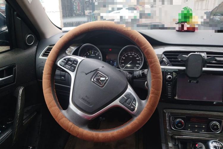 Used Zotye T600 2016 1.5T Manual Luxury Model Steering Wheel