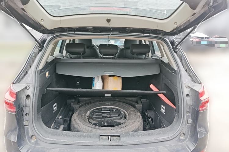 Used Zotye T600 2016 Sport Edition 1.5T Manual Luxury Model Trunk