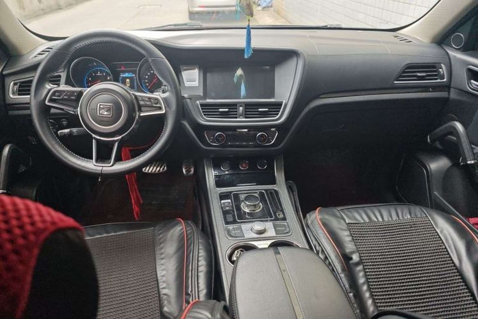 Used Zotye T600 2016 Sport Edition 2.0T DCT Luxury Model Center Console