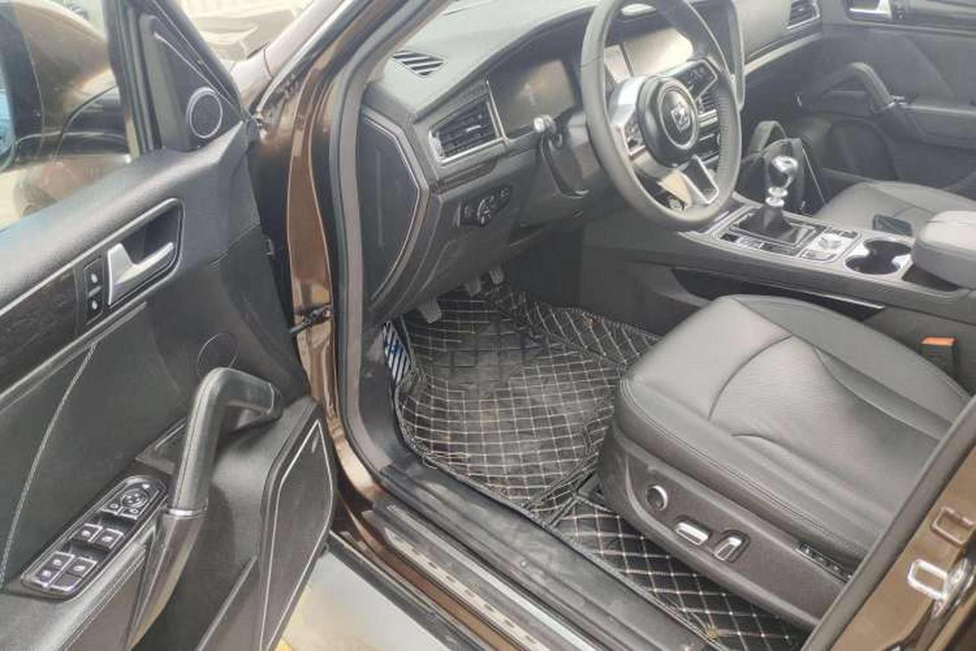 Used Zotye T600 2016 Sport Edition 1.5T Manual Prestige Model Driver Seat