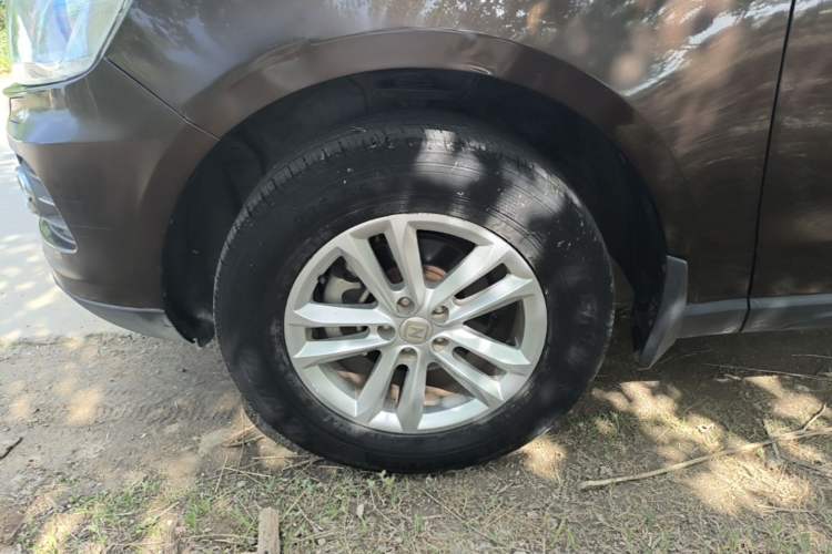 Used Zotye T600 2016 1.5T Manual Elite Edition Exterior 4