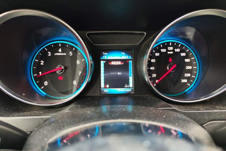 Used Zotye T600 2016 Sports Edition 1.5T Manual Luxury Model Instrument Cluster