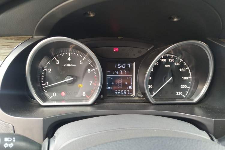 Used Zotye T600 2016 1.5T Manual Luxury Model Instrument Cluster