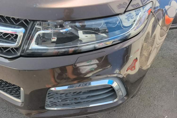 Used Zotye T600 2016 Sport Edition 1.5T Manual Prestige Model Left Front Headlight