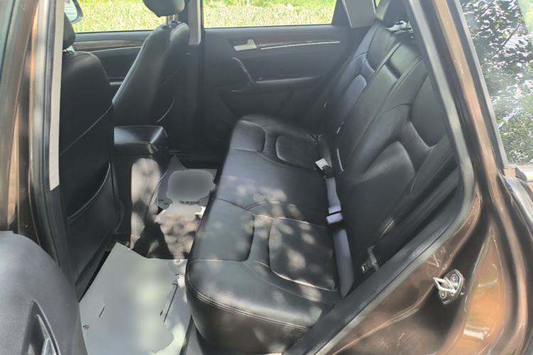 Used Zotye T600 2016 1.5T Manual Elite Edition Left Rear Seat