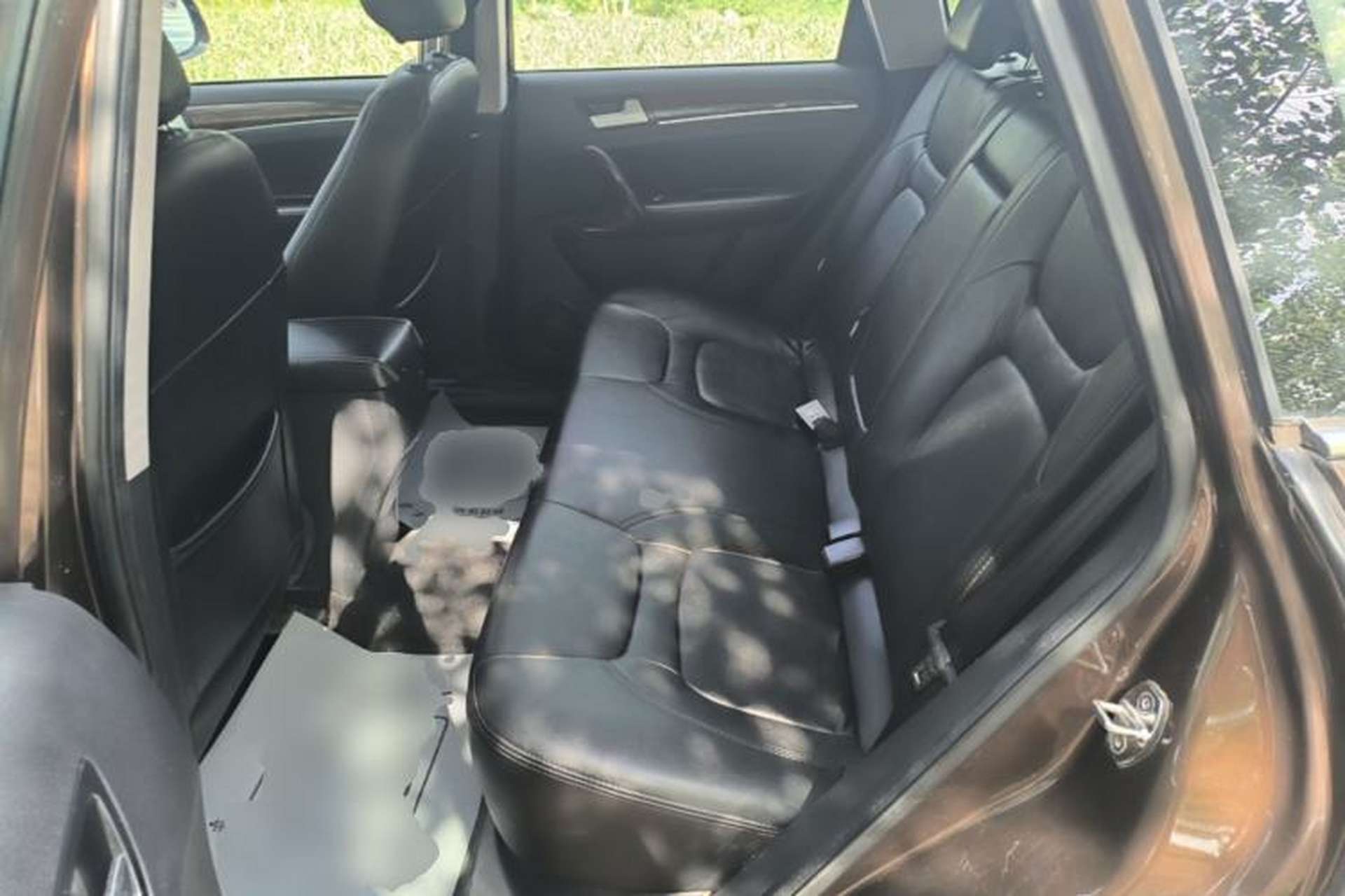 Used Zotye T600 2016 1.5T Manual Elite Edition Left Rear Seat