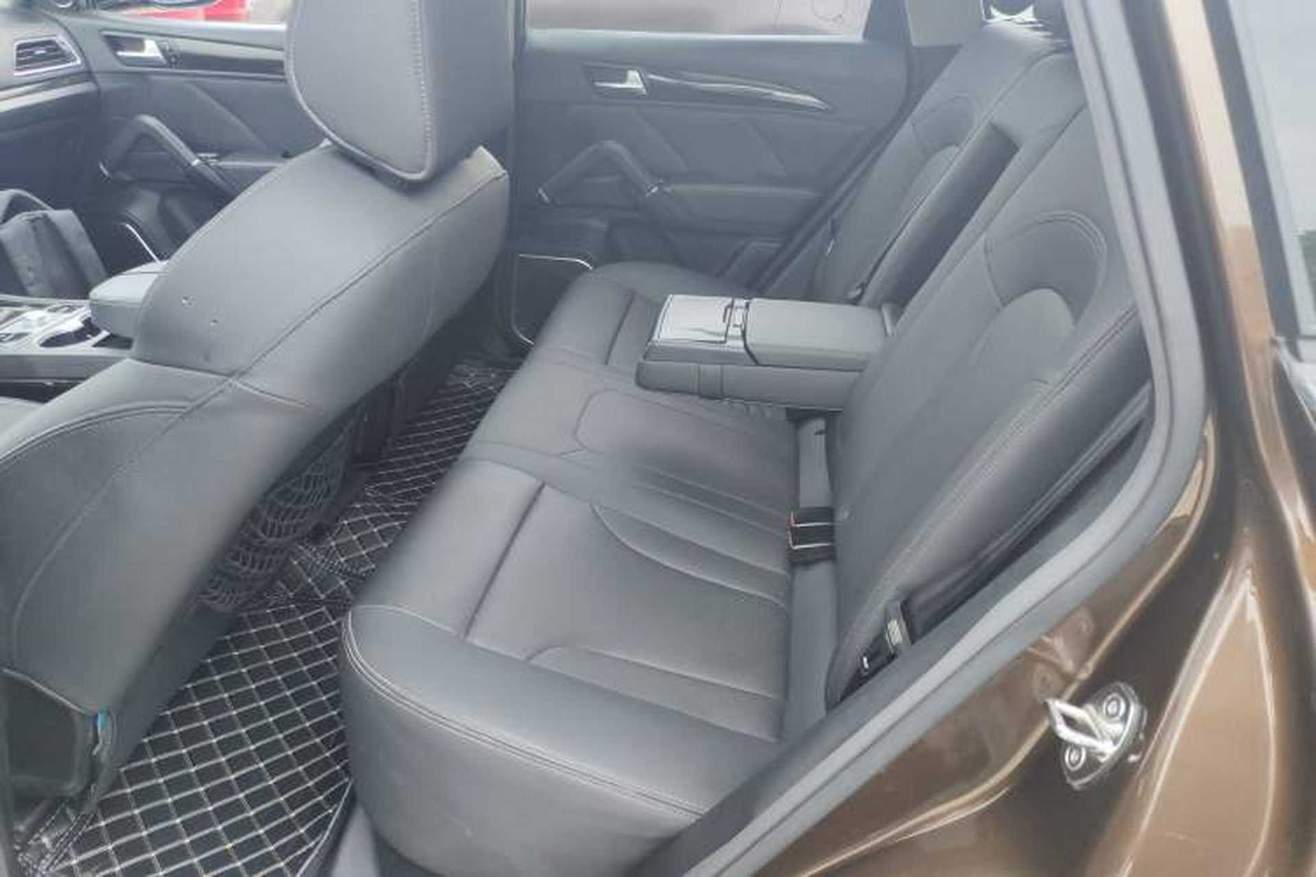 Used Zotye T600 2016 Sport Edition 1.5T Manual Prestige Model Left Rear Seat