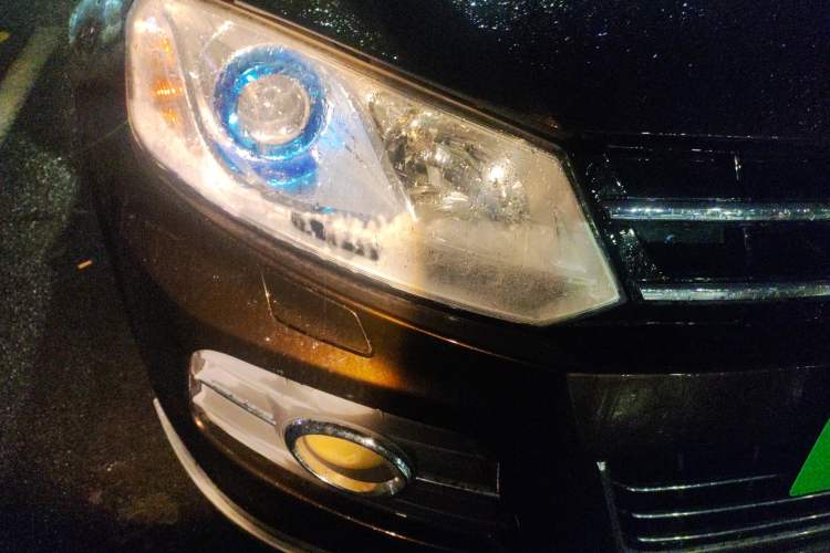 Used Zotye T600 2016 1.5T Manual Elite Edition Right Front Headlight