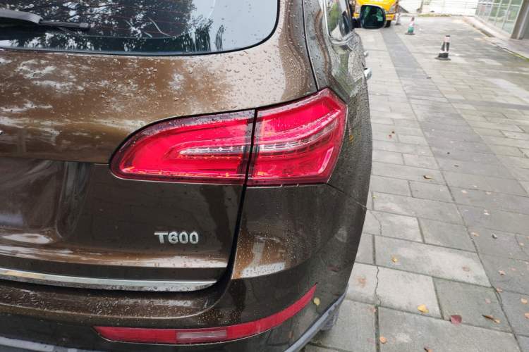 Used Zotye T600 2016 Sport Edition 1.5T Manual Prestige Model Right Rear Taillight
