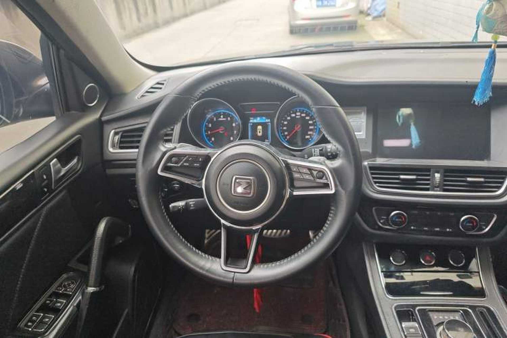 Used Zotye T600 2016 Sport Edition 2.0T DCT Luxury Model Steering Wheel