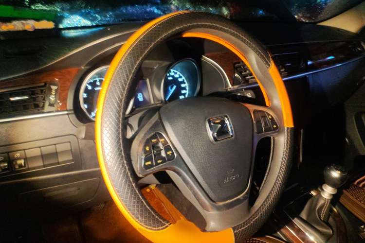 Used Zotye T600 2016 1.5T Manual Elite Edition Steering Wheel