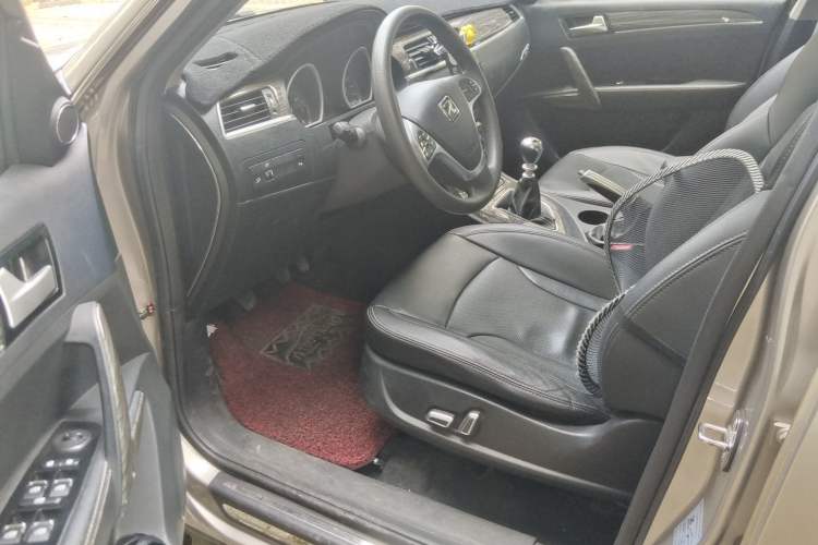 Used Zotye T600 2016 1.5T Manual Luxury Edition Driver Seat