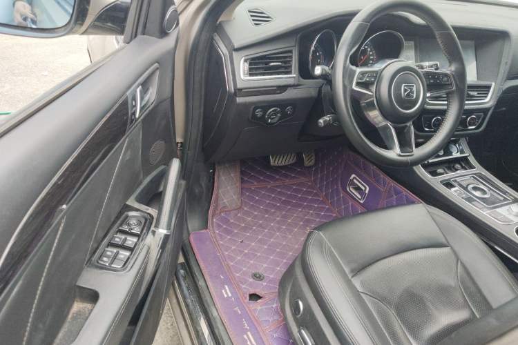 Used Zotye T600 2016 Sport Edition 2.0T DCT Luxury Model Driver Seat