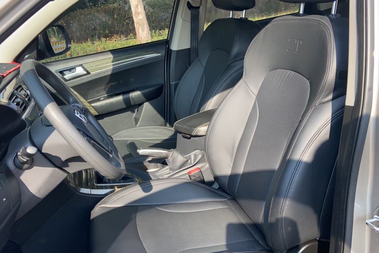 Used Zotye T600 2016 1.5T Manual Luxury Edition Left Front Seat