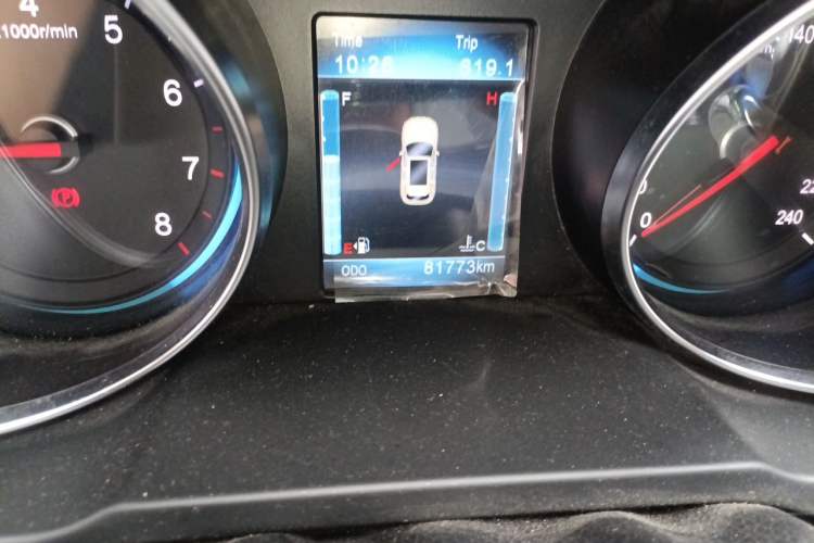 Used Zotye T600 2016 Sport Edition 1.5T Manual Luxury Model Odometer Close Up