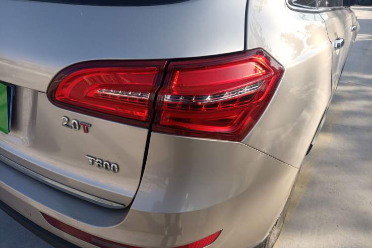 Used Zotye T600 2016 Sport Edition 2.0T DCT Prestige Model Right Rear Taillight