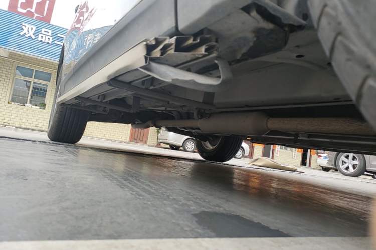 Used Zotye T600 2016 1.5T Manual Luxury Edition Right Side Sill
