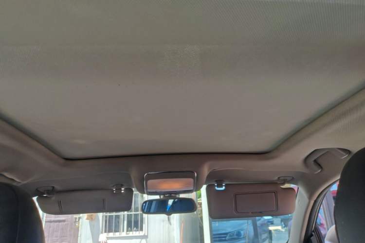Used Zotye T600 2016 1.5T Manual Luxury Edition Headliner