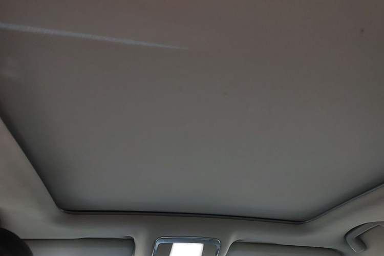 Used Zotye T600 2016 Sport Edition 2.0T DCT Prestige Model Headliner