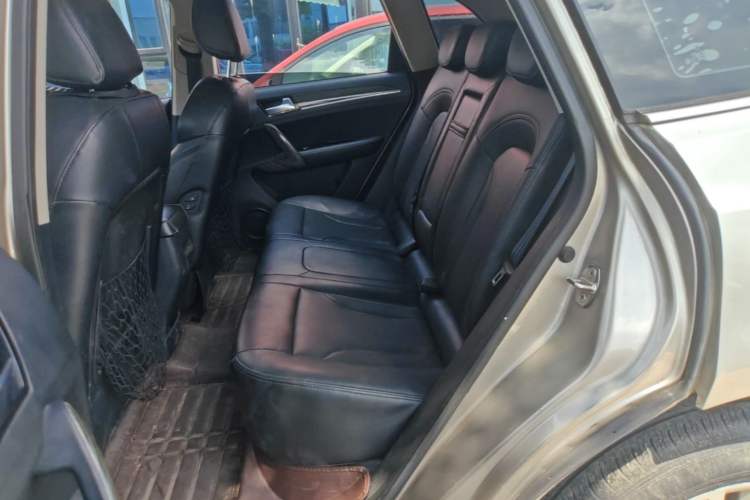 Used Zotye T600 2016 1.5T Manual Luxury Edition Left Rear Seat