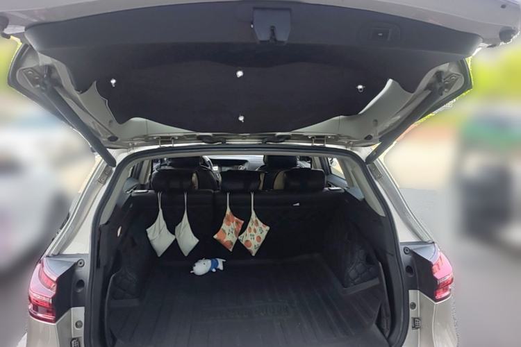 Used Zotye T600 2016 Sport Edition 2.0T DCT Prestige Model Trunk