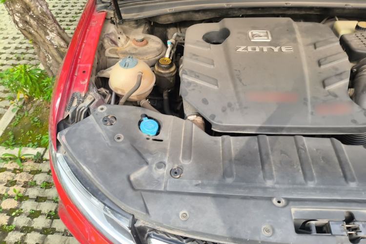 Used Zotye T600 2016 Sport Edition 2.0T DCT Prestige Model Engine Bay Right
