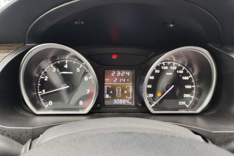 Used Zotye T600 2016 1.5T Manual Luxury Edition Instrument Cluster