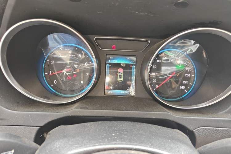 Used Zotye T600 2016 Sport Edition 1.5T Manual Luxury Model Instrument Cluster