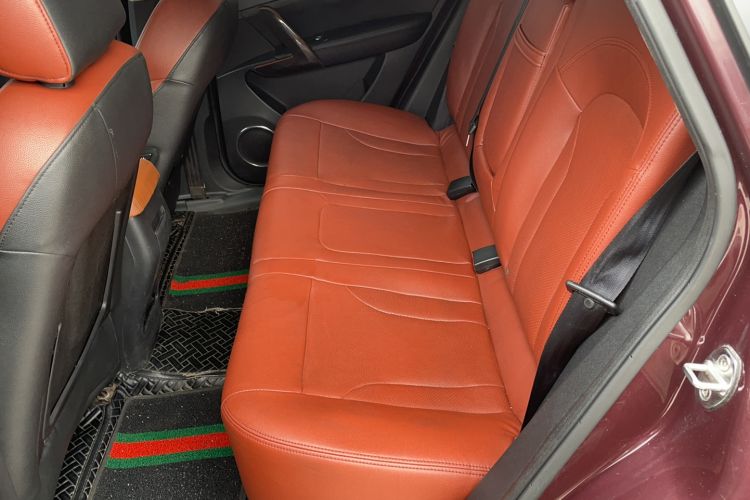 Used Zotye T600 2016 2.0T DCT Prestige Edition Interior 1