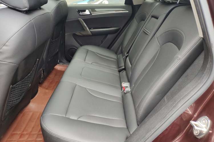 Used Zotye T600 2016 1.5T Manual Luxury Edition Left Rear Seat