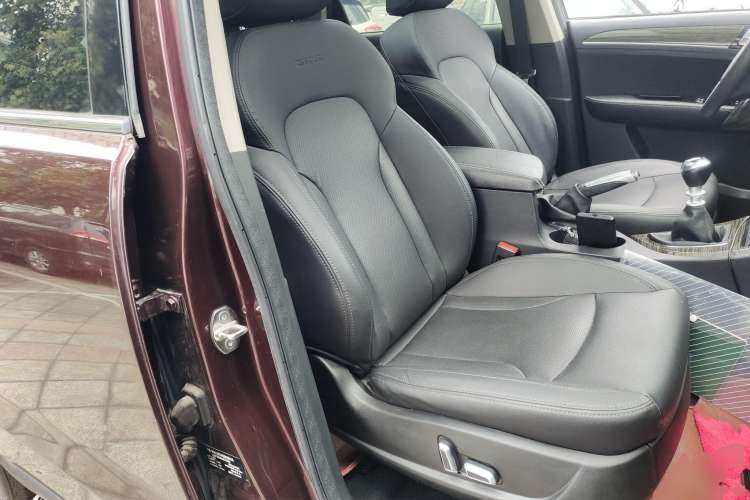 Used Zotye T600 2016 1.5T Manual Luxury Edition Right Front Seat