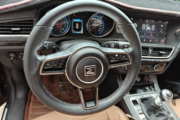 Used Zotye T600 2016 Sport Edition 1.5T Manual Luxury Model Steering Wheel
