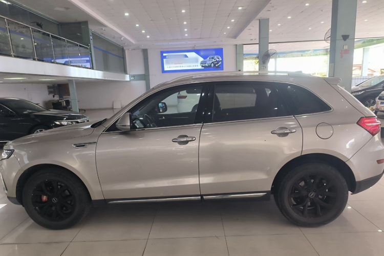 Used Zotye T600 2016 Sport Edition 2.0T DCT Prestige Model Exterior 3