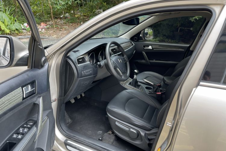 Used Zotye T600 2016 1.5T Manual Luxury Model Left Front Seat