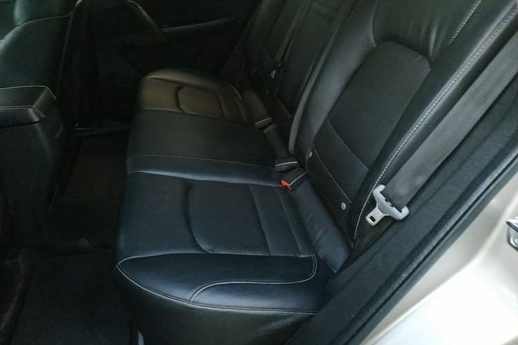 Used Zotye T600 2016 1.5T Manual Luxury Model Left Rear Seat
