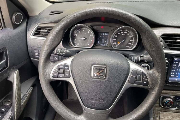 Used Zotye T600 2016 1.5T Manual Luxury Model Steering Wheel
