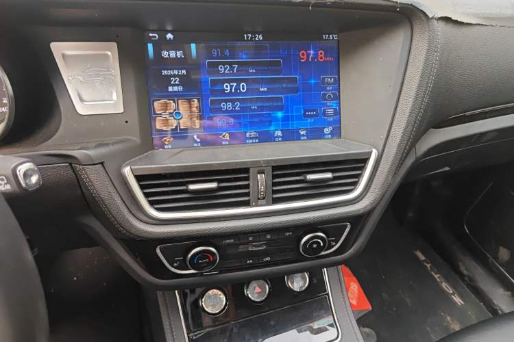 Used Zotye T600 2016 Sports Edition 1.5T Manual Luxury Model Audio And AC Panel