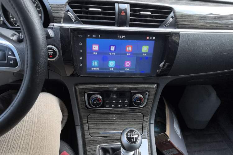 Used Zotye T600 2016 1.5T Manual Flagship Edition Audio And AC Panel